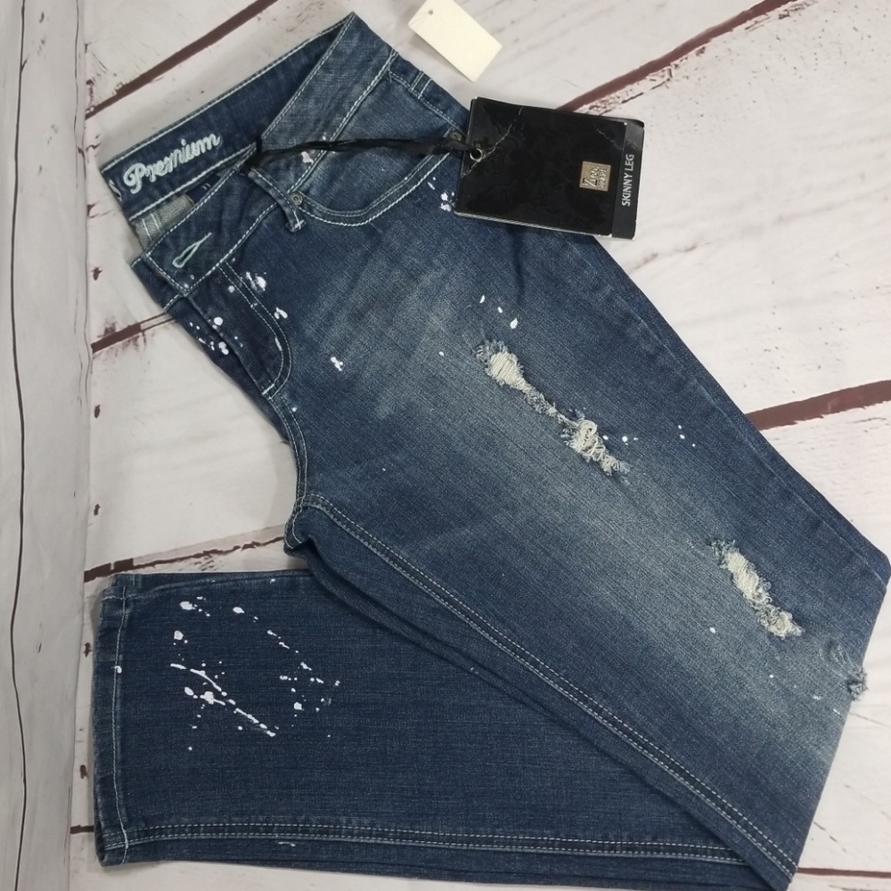 Distressed ZCO skinny Leg Jeans Sz 11